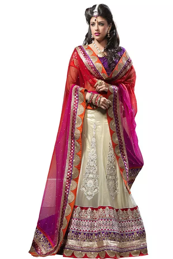 Индиялык костюм (79 сүрөт): Вейстен келген кыздар жана аялдар үчүн улуттук кийим-кече, Индиянын стилиндеги костюмдар 1355_45