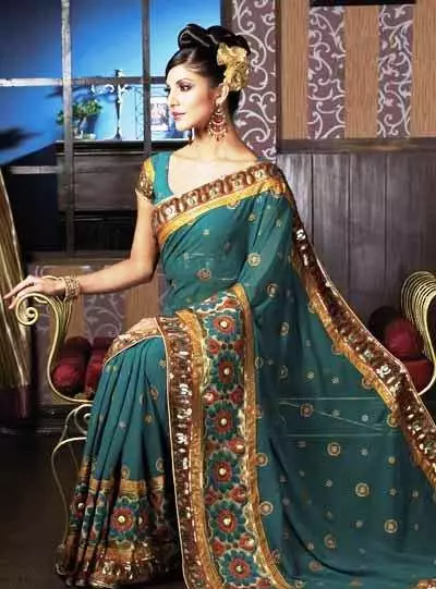 Bộ đồ Ấn Độ (79 hình ảnh): Trang phục quốc gia cho các cô gái và phụ nữ Ấn Độ cổ đại và hiện đại, trang phục theo phong cách Ấn Độ 1355_52