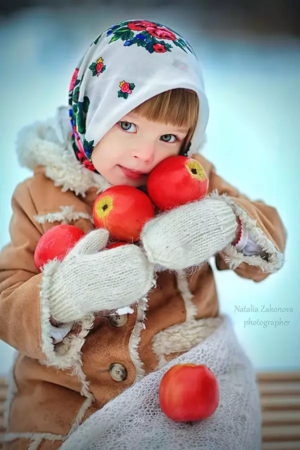 Детски ръкавици без пръсти (127 снимки): Зимни водоустойчиви модели за момичета, размери на маса за деца 13564_10