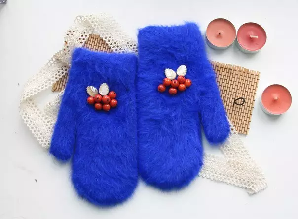 Anak-anak Mittens (127 Foto): Model Tahan Air Musim Dingin untuk Anak Perempuan, Ukuran Tabel untuk Anak-anak 13564_95