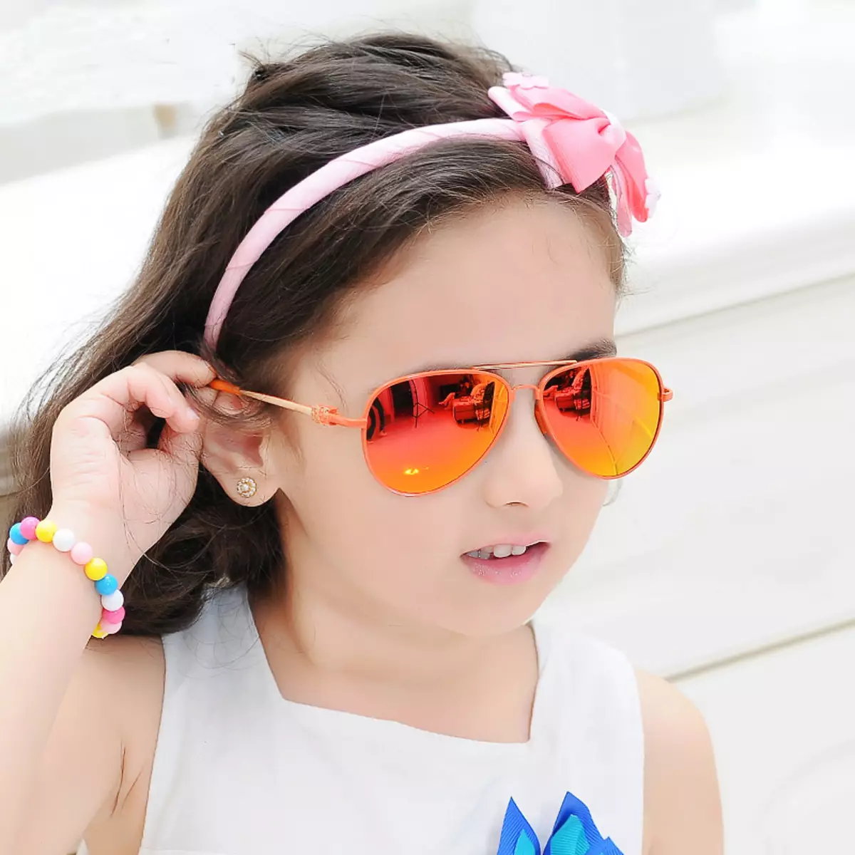 Lunettes de soleil bébé (73 photos): Sunglasses à la mode Véritable enfants, modèles pour enfants, protection solaire fiable 13566_46