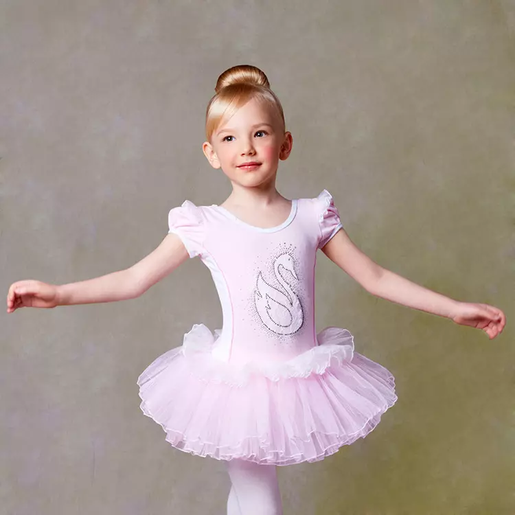 Plavky na tancovanie pre dievčatá (69 fotografií): detské športové modely pre choreografiu 13574_42