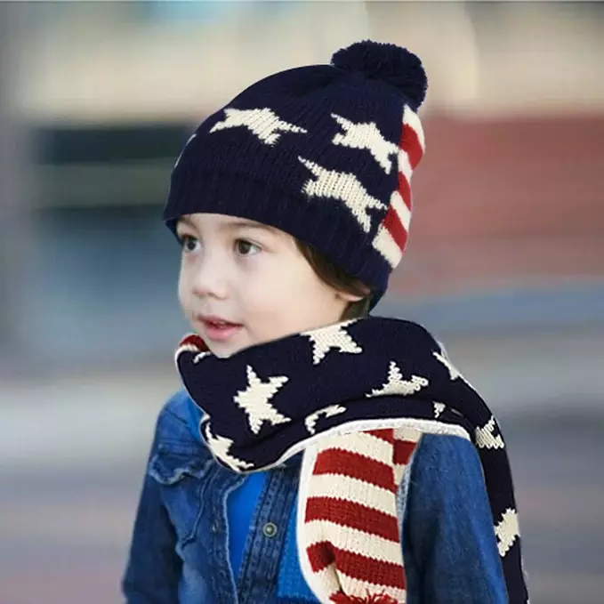 Set of children's scarf and a cap (35 photos): Mittens and gloves for children, winter set 13576_30