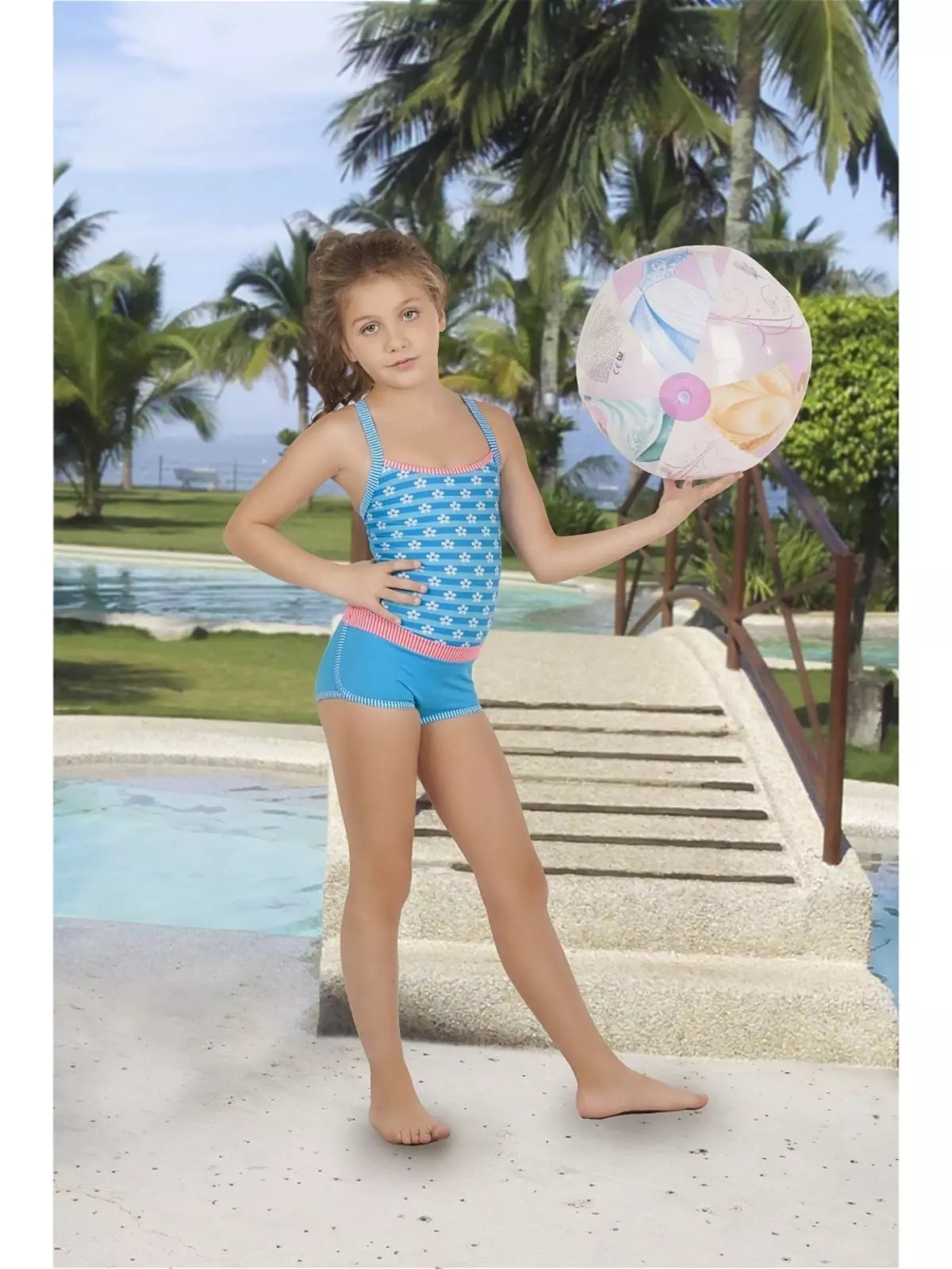 Barnens badkläder (122 foton): Modeller för tjejer och barn, fusion, stickad, vit 13579_119