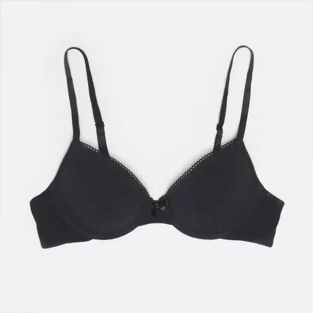 Girl Bra (81 Foto): Remaja Bras dari 12 hingga 16 tahun, 0 dan 1 Saiz, Tops Kanak-kanak-Bras dengan Cawan 13582_43