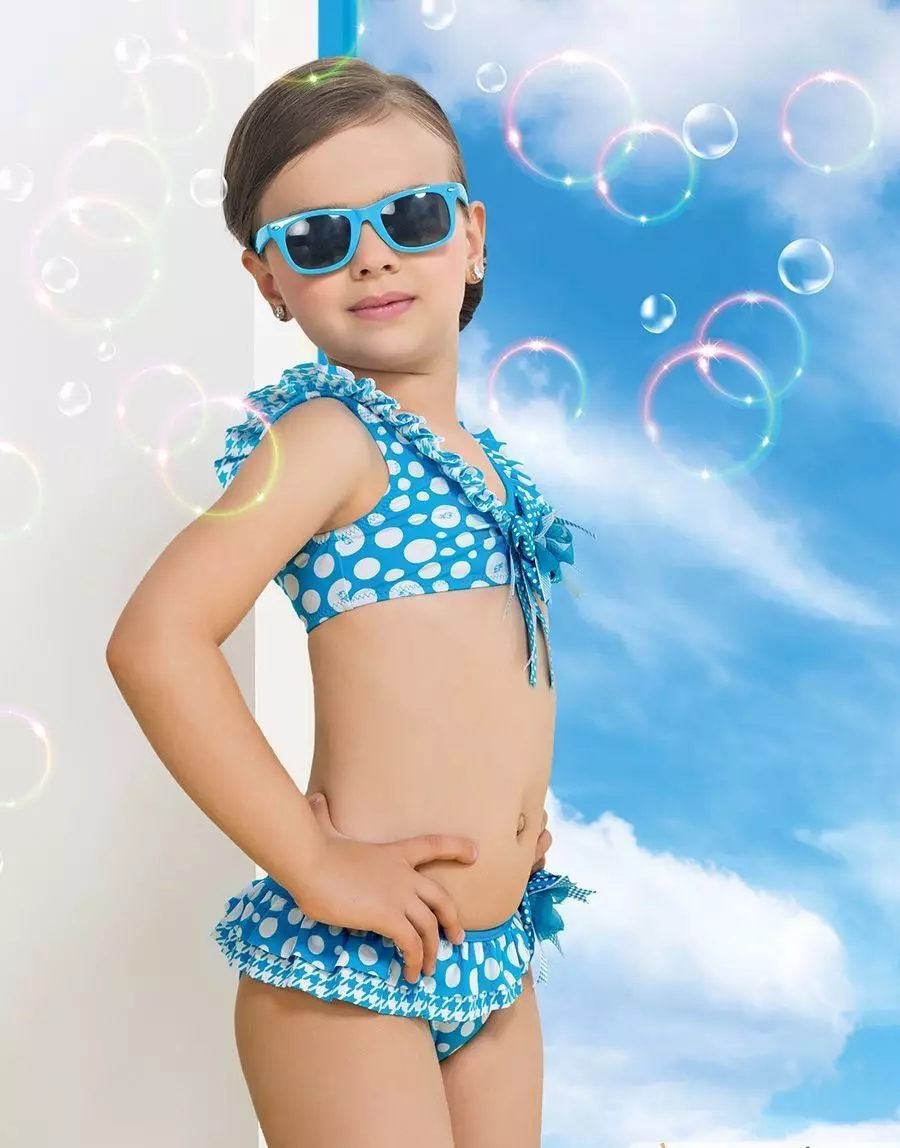 लड़कियों के लिए पूल के लिए बच्चों के स्विमवीयर (77 फोटो): तैराकी के लिए मॉडल, समुद्र तट के लिए बच्चों की बंद बिकनी 13583_36