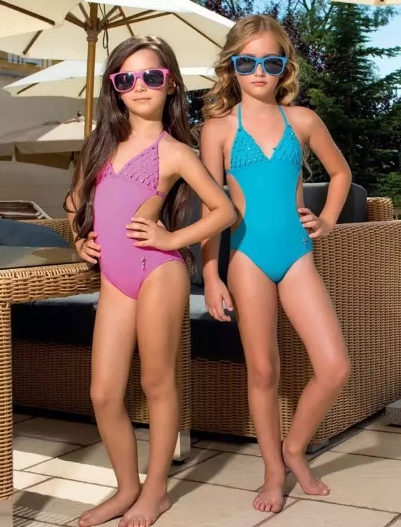Otroška kopalke za bazen za dekleta (77 fotografij): model za plavanje, zaprto kopalnico za otroke za plažo 13583_4