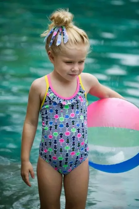 Dječja kupaće kostimi za bazen za djevojčice (77 fotografija): Model za kupanje, dječji zatvoreni kupaći kostim za plažu 13583_67