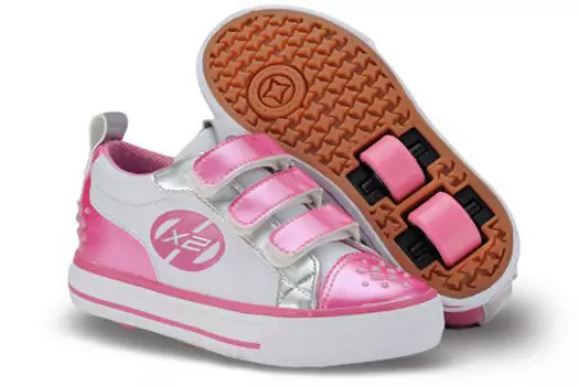 Sneakers On Wheels for Girls (49 fotos): Modelos con rolos e rodas 13588_45