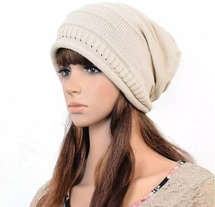 کلاه برای دختران نوجوان 2021 (68 عکس): مدلهای مد روز زمستان و پاییز مدل های خزنده، با Pompon و با گوش 13610_39