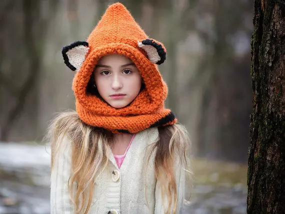 کلاه برای دختران نوجوان 2021 (68 عکس): مدلهای مد روز زمستان و پاییز مدل های خزنده، با Pompon و با گوش 13610_41
