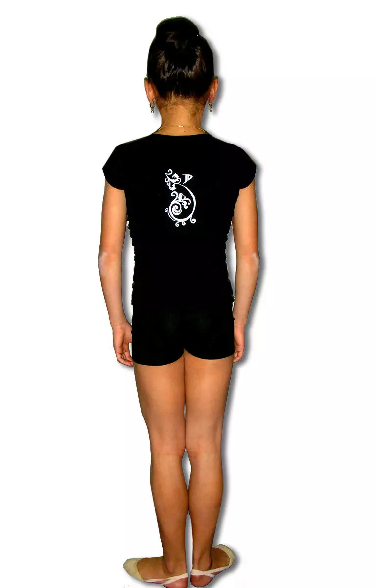 تالاب جمناسٹکس کے لئے ملبوسات (60 تصاویر): لڑکیوں کے لئے جمناسٹک سوٹ 13611_36