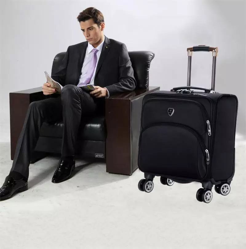 El bagajı için bavullar: Uçaktaki boyutları, küçük bavullar 55x40x20 tekerleklerde ve diğerlerinde, en iyi ışık modellerinin değerlendirmesi 13627_14