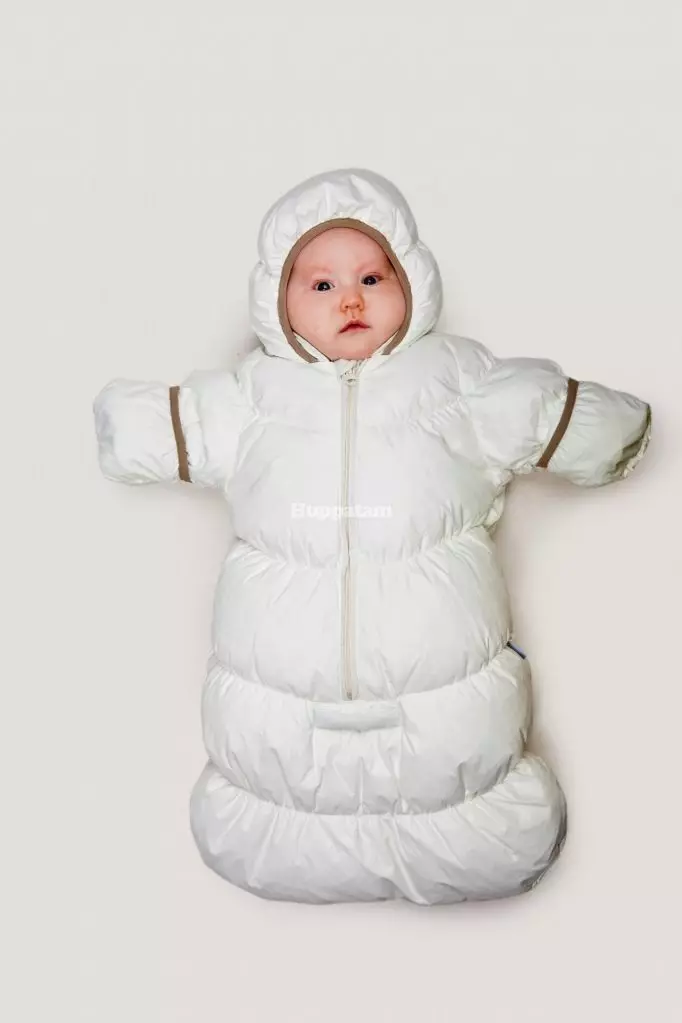 新生儿冬季工作服（69张照片）：工作服变压器，秋冬，羊皮，从克里，在提取物上，如何选择 13634_11