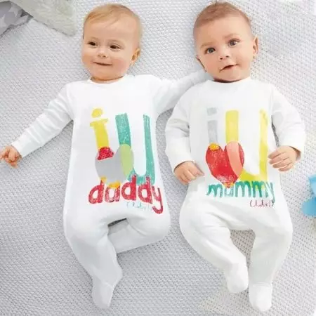 Piżamy dla noworodków (35 zdjęć): modele 13636_22