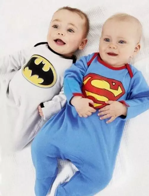 Piżamy dla noworodków (35 zdjęć): modele 13636_28