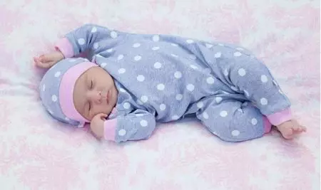 Pijamas para recién nacidos (35 fotos): modelos 13636_34