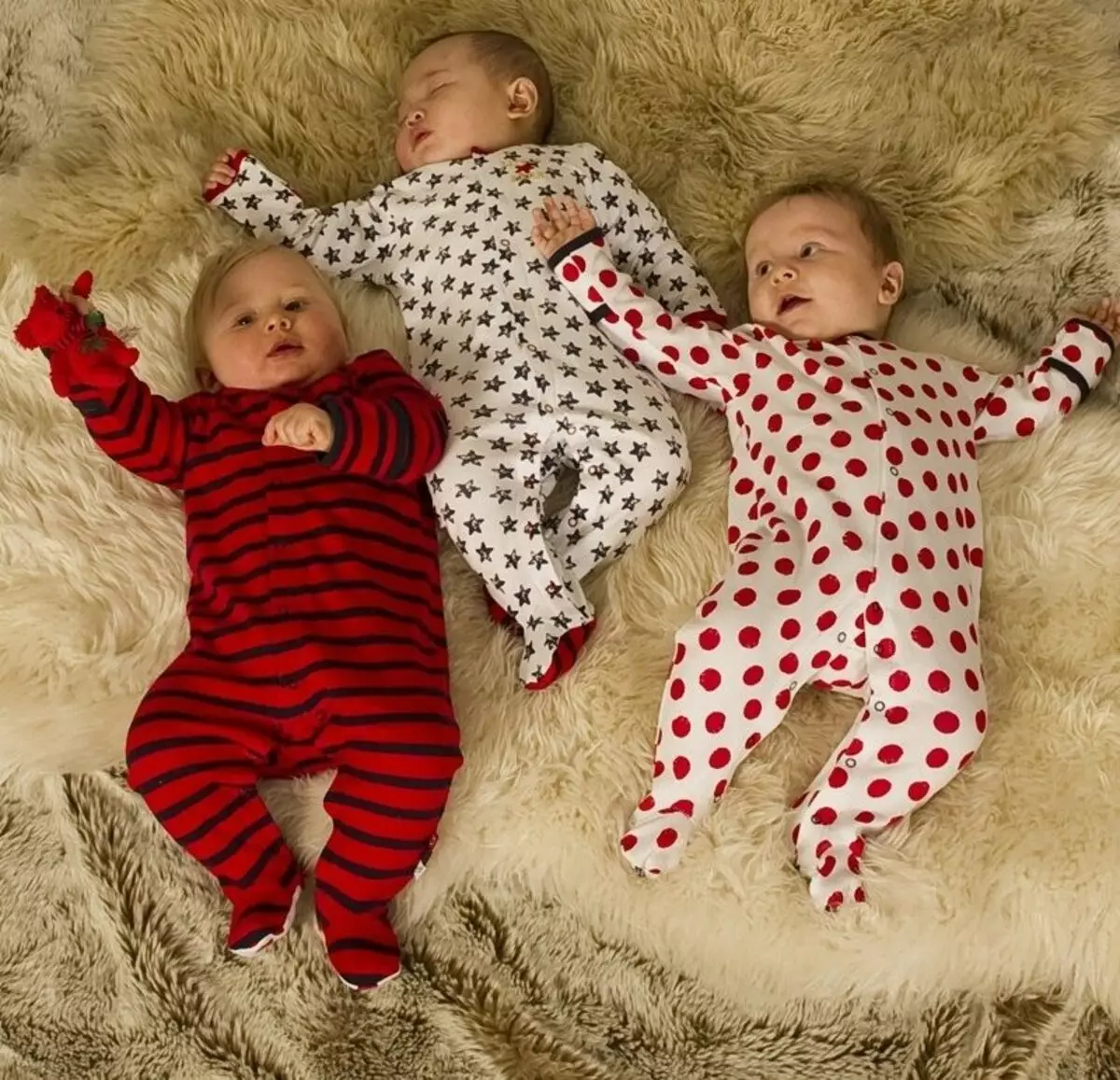 yeni doğulmuş üçün pijama (35 photos) modellər 13636_6