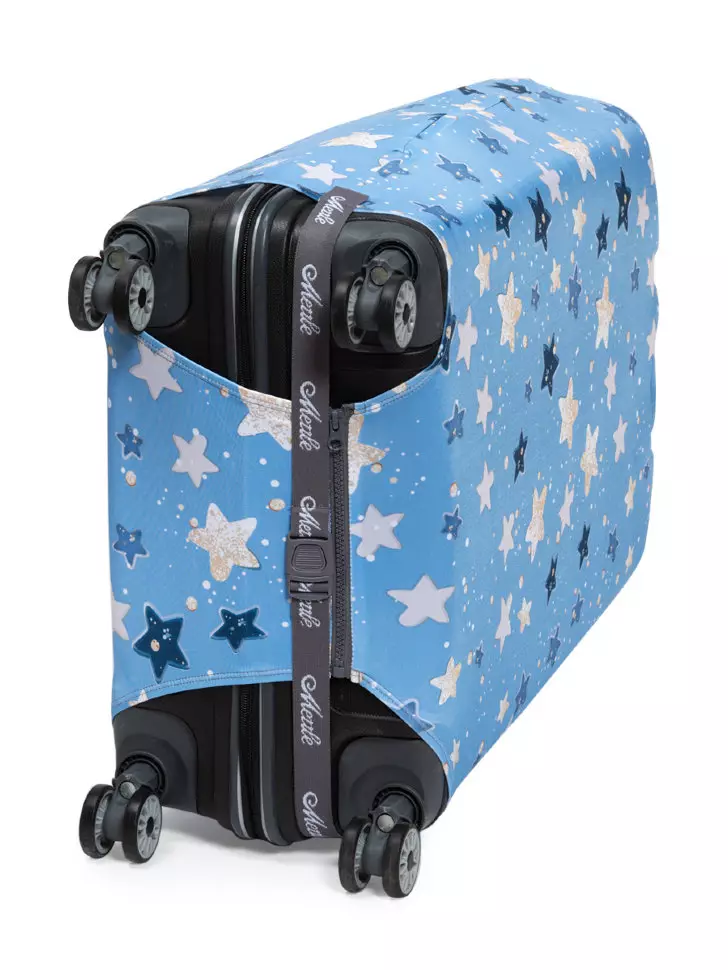 Omslag på resväskor (26 foton): hur man bestämmer storleken? Transparenta och andra omslag. Hur man väljer och bär dem? Vävnadsöversikt 13649_9