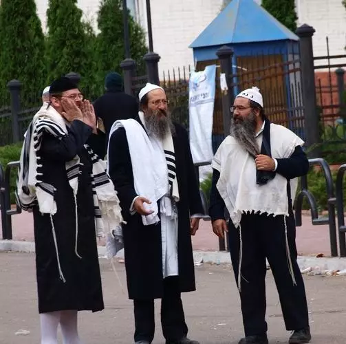 ملي جامو یهودیانو (57 عکسونه): د نڅا لپاره ښځینه عنعنوي یهودي ګروپ ښځینه 1364_25