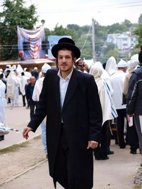 Vestit nacional de jueus (57 fotos): vestit tradicional jueu tradicional per ballar 1364_53