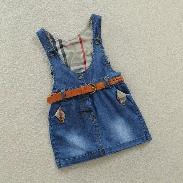 Denim Sarafan voor meisjes (91 foto's): Overzicht van de meest relevante modellen 2021 13650_59