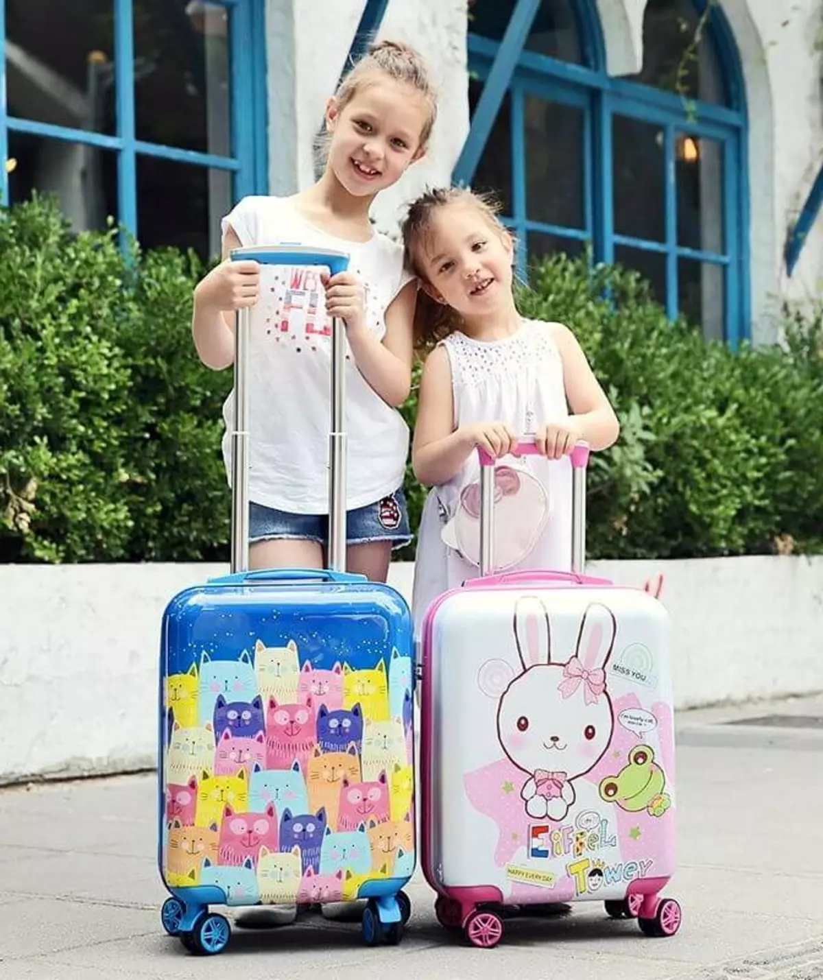 Valises pour les filles: pour les adolescents de 10 à 12 ans et les filles 8, 9 ans, modèles sur roues et avec une poignée rétractable. Rose et autre couleur 13657_16