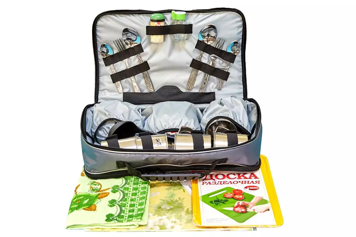 Állítsa be a piknik bőröndjét: ajándék és túrázó készletek ételek 2, 4 és 6 fő pihenésre a természetben 13659_18