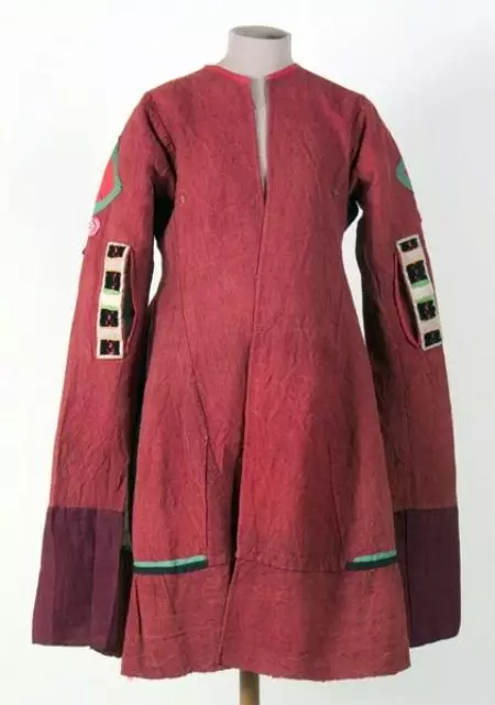 Udmurt Nacionalni Suit (50 slike): Žensko tradicionalnih outfit sjeverne Udmurts, Istorija Udmurtia 1365_33