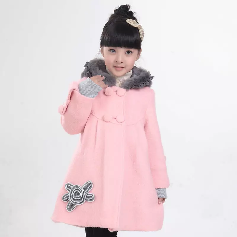 Drapet Coat աղջկա համար (73 լուսանկար). Մանկական մոդելներ Drapa- ից, 4-8, 10-13 տարեկան աղջիկների համար 13662_18