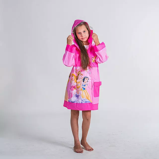 Barnas Raincoat (52 bilder): For en gutt og for en jente, modell Raincoat Kaste Navy, Hooded, Raise Rain, Twins 13664_20