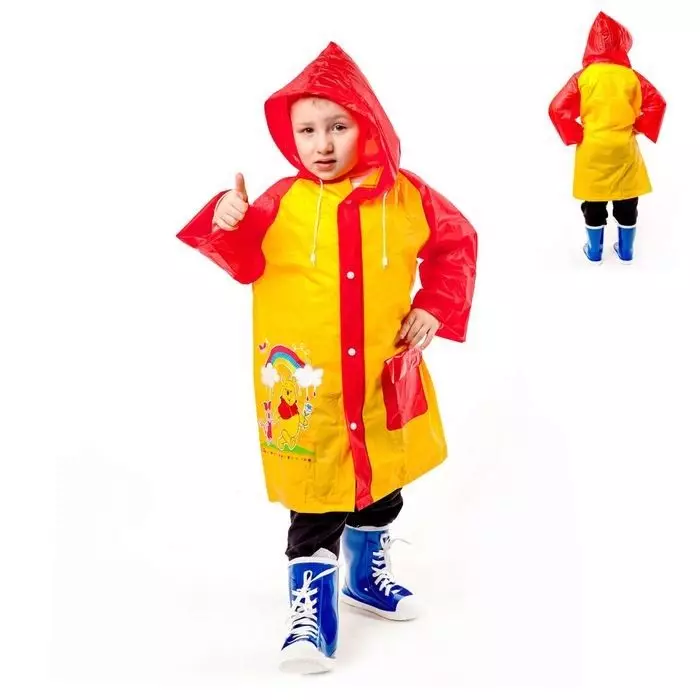 Barnas Raincoat (52 bilder): For en gutt og for en jente, modell Raincoat Kaste Navy, Hooded, Raise Rain, Twins 13664_39