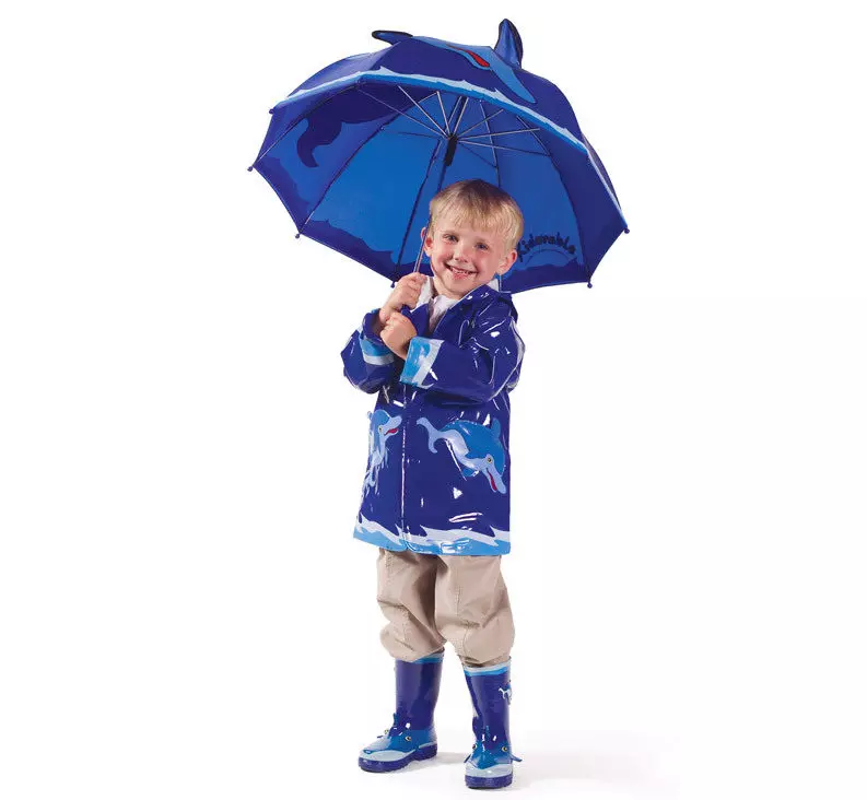 Barnas Raincoat (52 bilder): For en gutt og for en jente, modell Raincoat Kaste Navy, Hooded, Raise Rain, Twins 13664_49