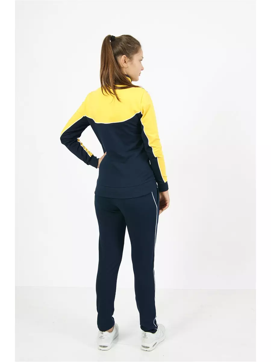 Kupper Sports Suits (35 resim): Bayan Modelleri, Değerlendirmeler, Spor Giyim 1366_10