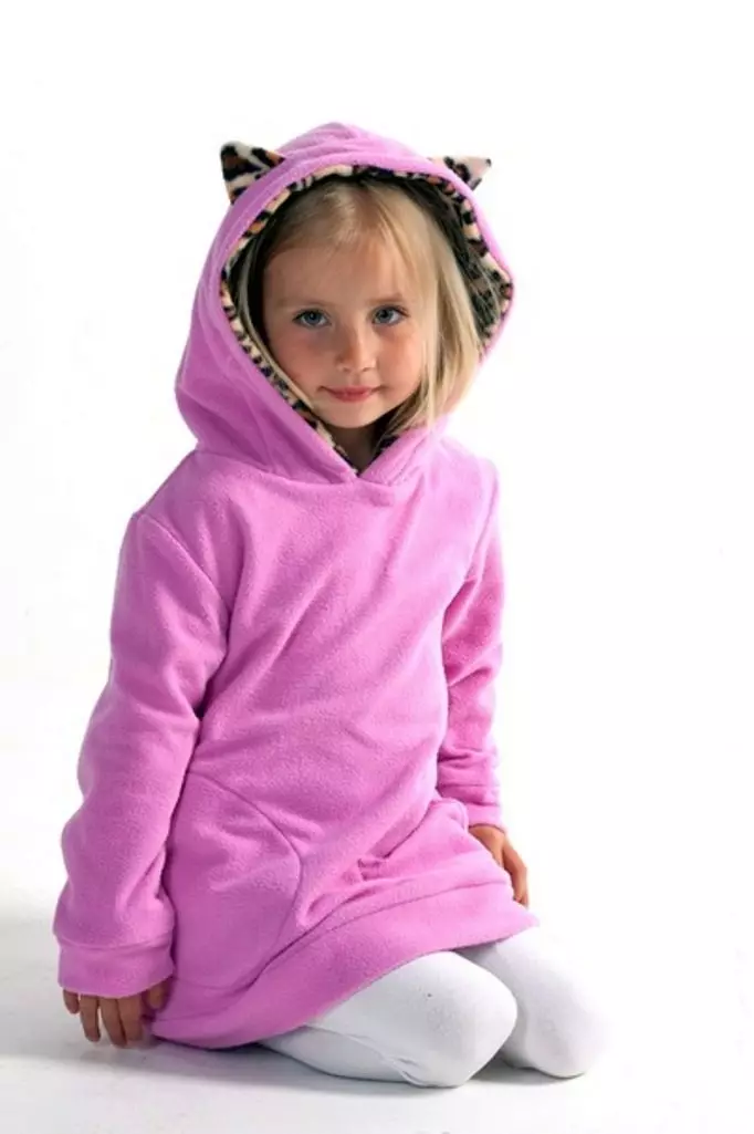 兒童運動衫的女孩（75張照片）：羊毛衫，毛皮，溫暖和絕緣，閃電，轟炸機運動衫，帶粉撲 13676_41