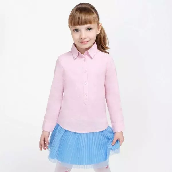 Блусе за девојчице (61 фотографије): Дечији елегантни и млади модели, модне блузе 2021 13682_52