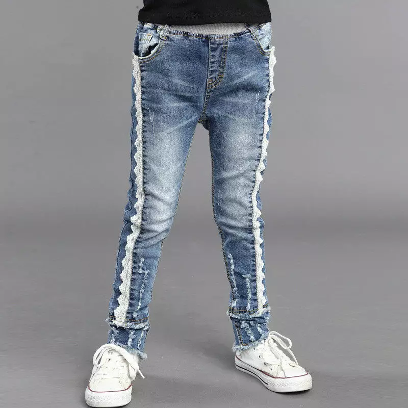 Jeans for Merched (61 llun): modelau plant ar gyfer 2.10 a 12 oed, ar gyfer pobl yn eu harddegau 13683_47