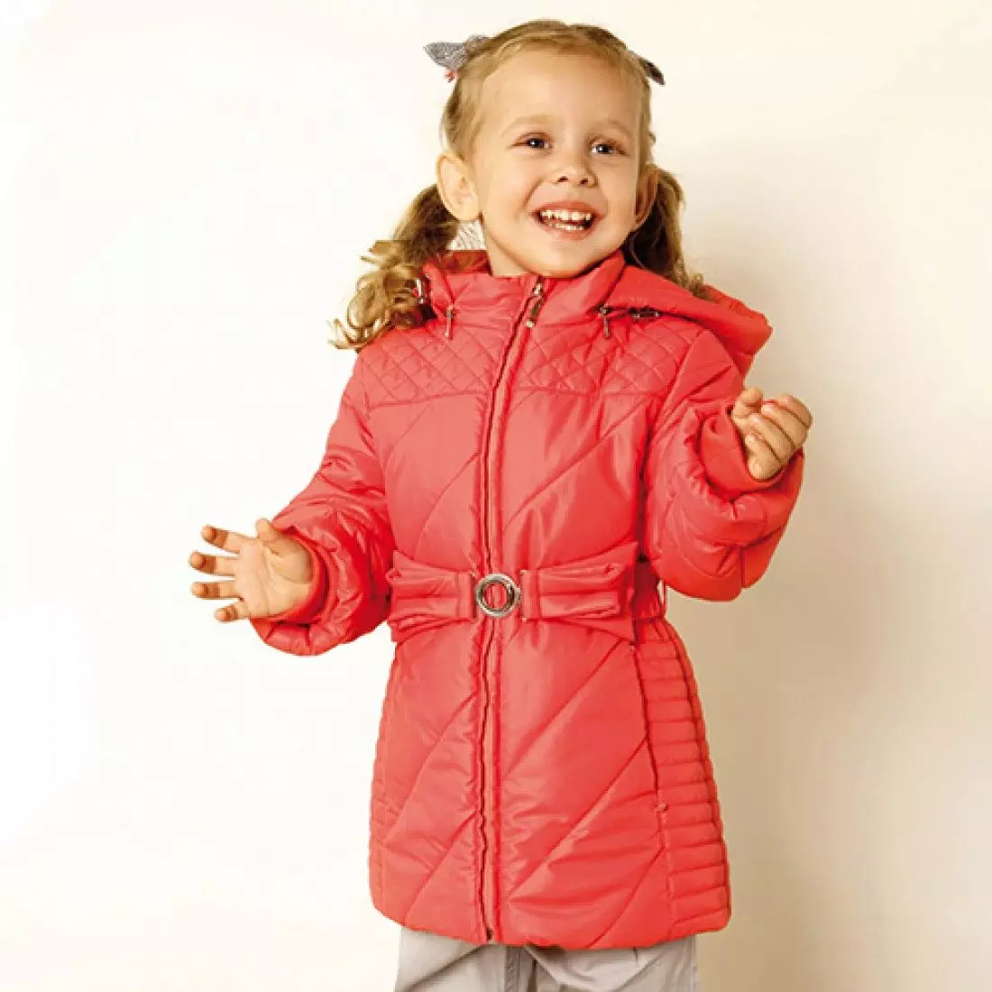 Демісезонні дитячі куртки для дівчаток та хлопчиків (59 фото): як вибрати куртку на осінь і зиму 13687_16