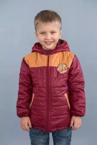 Демісезонні дитячі куртки для дівчаток та хлопчиків (59 фото): як вибрати куртку на осінь і зиму 13687_26