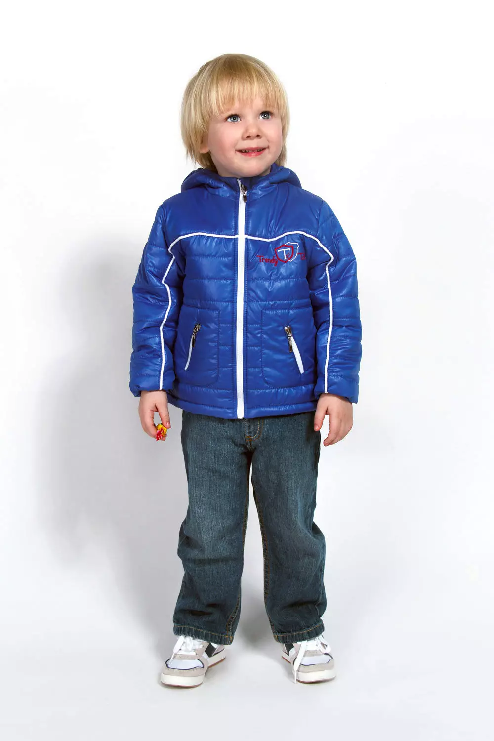 Demi sezono vaikų švarkai mergaitėms ir berniukams (59 nuotraukos): kaip pasirinkti striukę rudenį ir žiemą 13687_36
