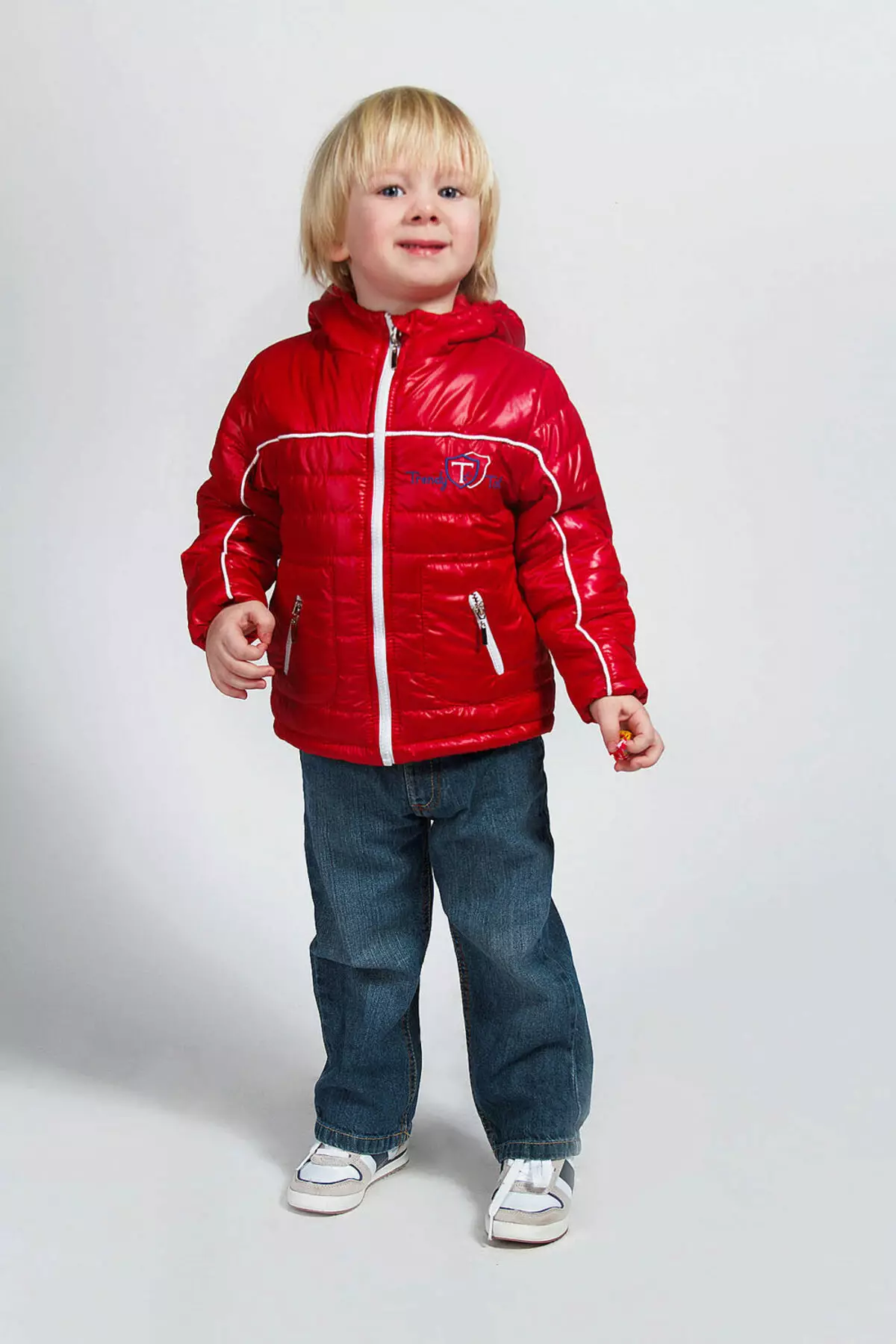 Демісезонні дитячі куртки для дівчаток та хлопчиків (59 фото): як вибрати куртку на осінь і зиму 13687_54