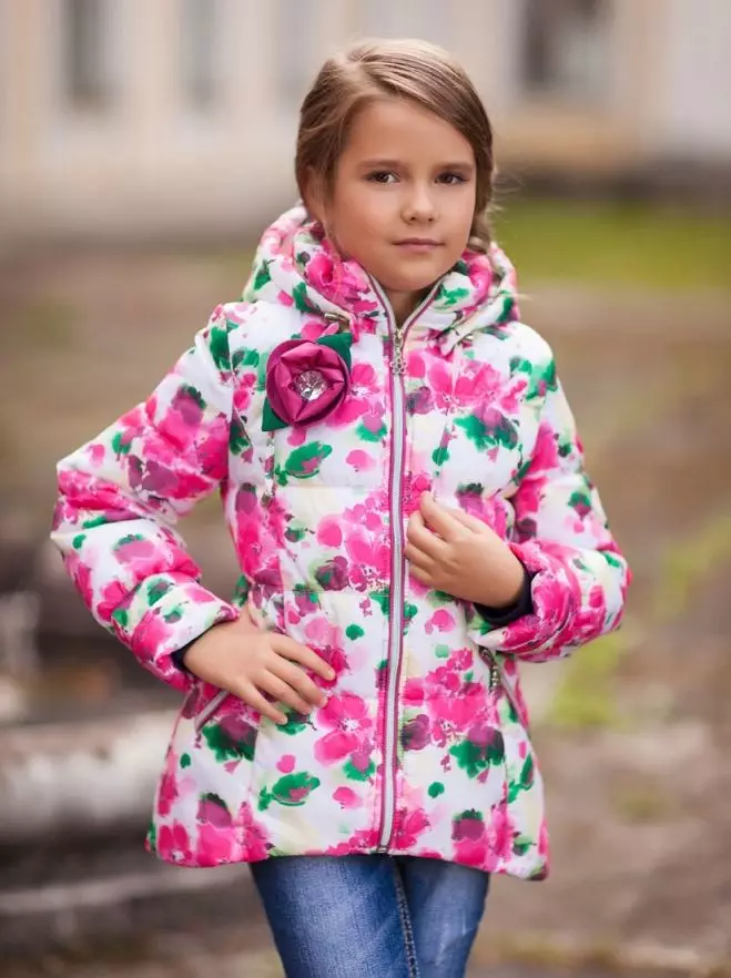Демісезонні дитячі куртки для дівчаток та хлопчиків (59 фото): як вибрати куртку на осінь і зиму 13687_57