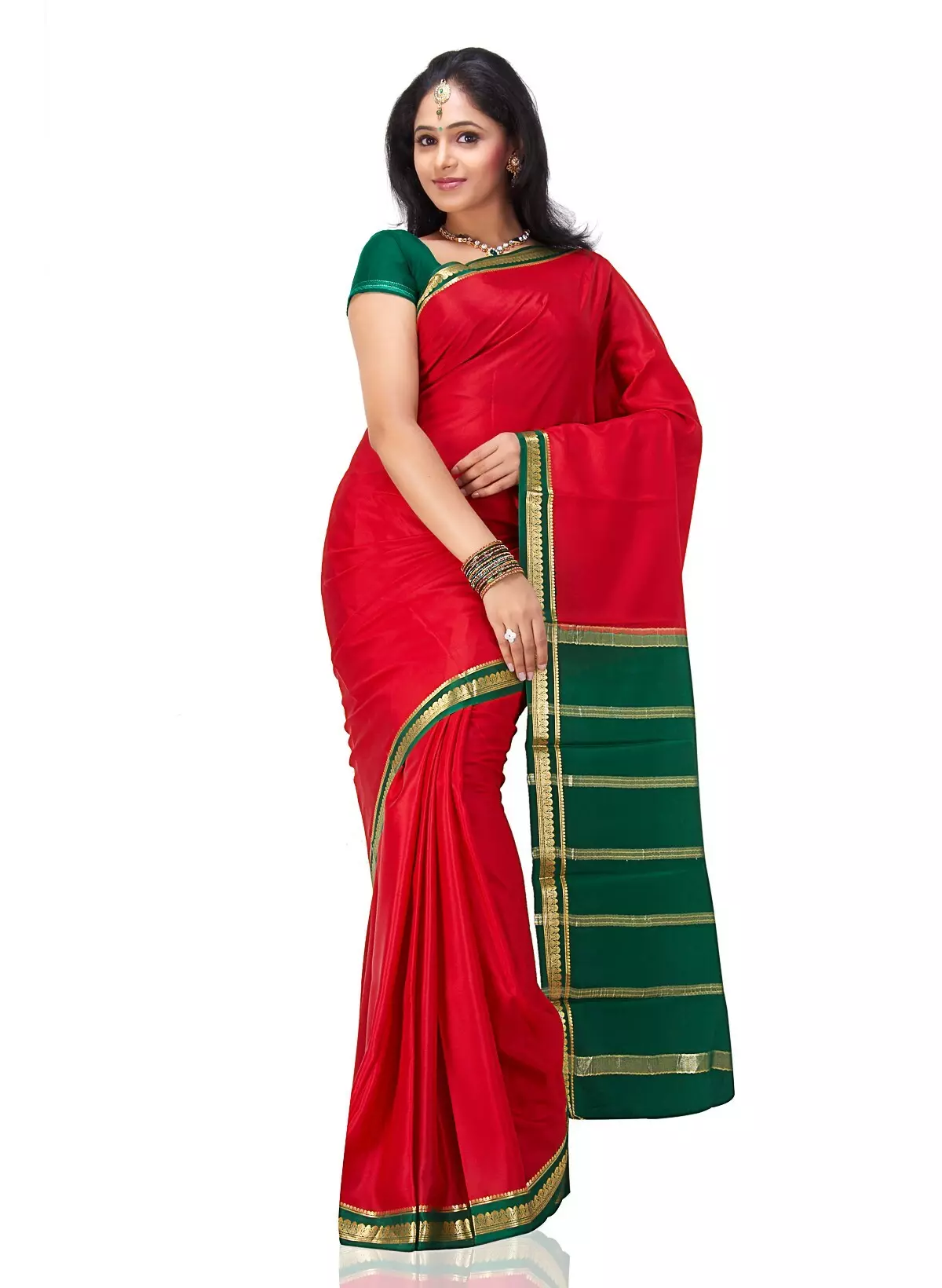 Costume Indian (86 Hoto): Hoto na ƙasa don yarinyar, Yara kayayyaki don rawar Indiya, kayan gargajiya ga yara 1368_24