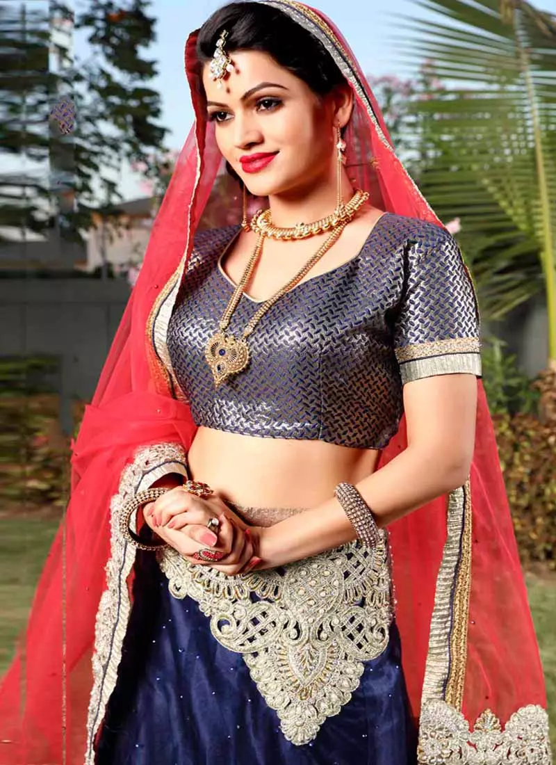 Indisk kostume (86 billeder): national kostume til pigen, børnenes kostume til indisk dans, traditionel outfit for børn 1368_34