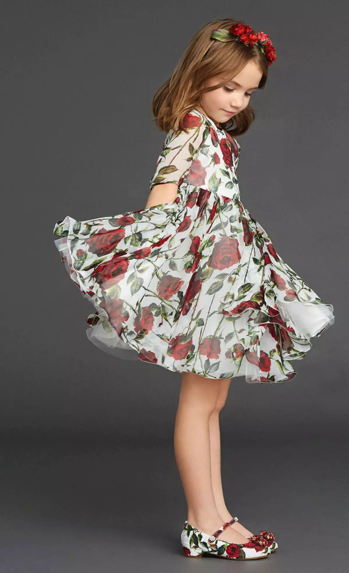 Dress with a print for a girl 5 years