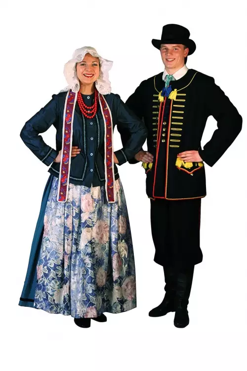 لباس ملی لهستان (30 عکس): لباس های سنتی برای زنان، لباس مردانه و لباس زنانه از جنس لهستانی، تاریخ 1369_6