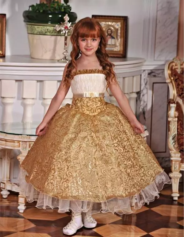 Kuldne põranda lõpetamise kleit lasteaias