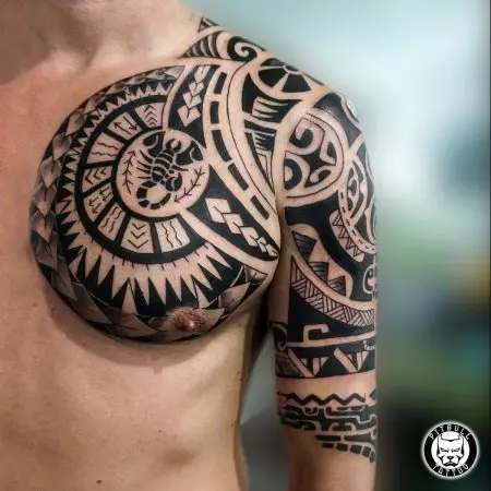 Goiko tatuajea (46 argazki): Emakumeentzako tatuaje freskoenak eta gizonezkoentzako tatuaje aldapatsuenak, irudien zirriborroak 13735_14