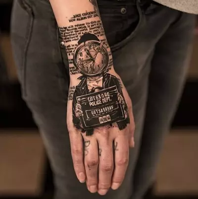 Goiko tatuajea (46 argazki): Emakumeentzako tatuaje freskoenak eta gizonezkoentzako tatuaje aldapatsuenak, irudien zirriborroak 13735_6