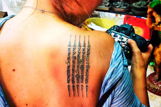 Tatuaje magikoak: mistizismoaren inguruko tatuajeen zirriborroak eta haien esanahia. Ikur mistikoak emakumeen eta beste aukera batzuen esku 13752_41
